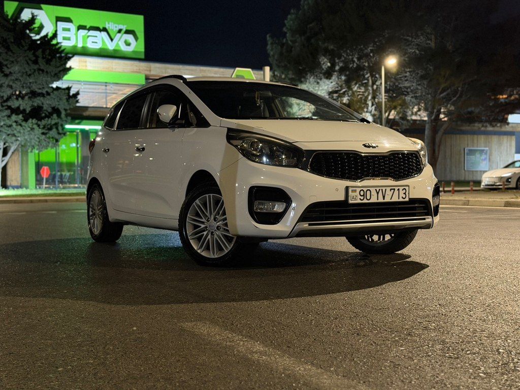 Kia Carens, 1.7 L, 2017 il, 285 000 km — Avtomobillər, Bakı (3)