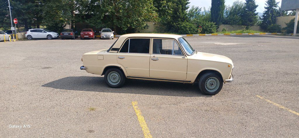 Lada (VAZ) 21011, 1.3 L, 1983 il, 256 458 km — Avtomobillər, Qazax (10)