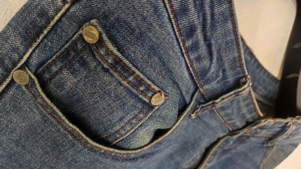 Zıllı Jeans kişi cins şalvarı - Rəng: tünd mavi (yüngül yuyulma — Şəxsi əşyalar, Bakı (3)