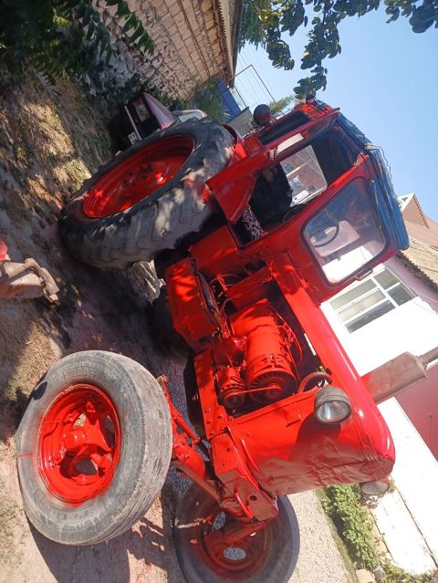 Traktor T40, 1982 il, 40 at gücü, motor 1.5 l, İşlənmiş — Ağdaş