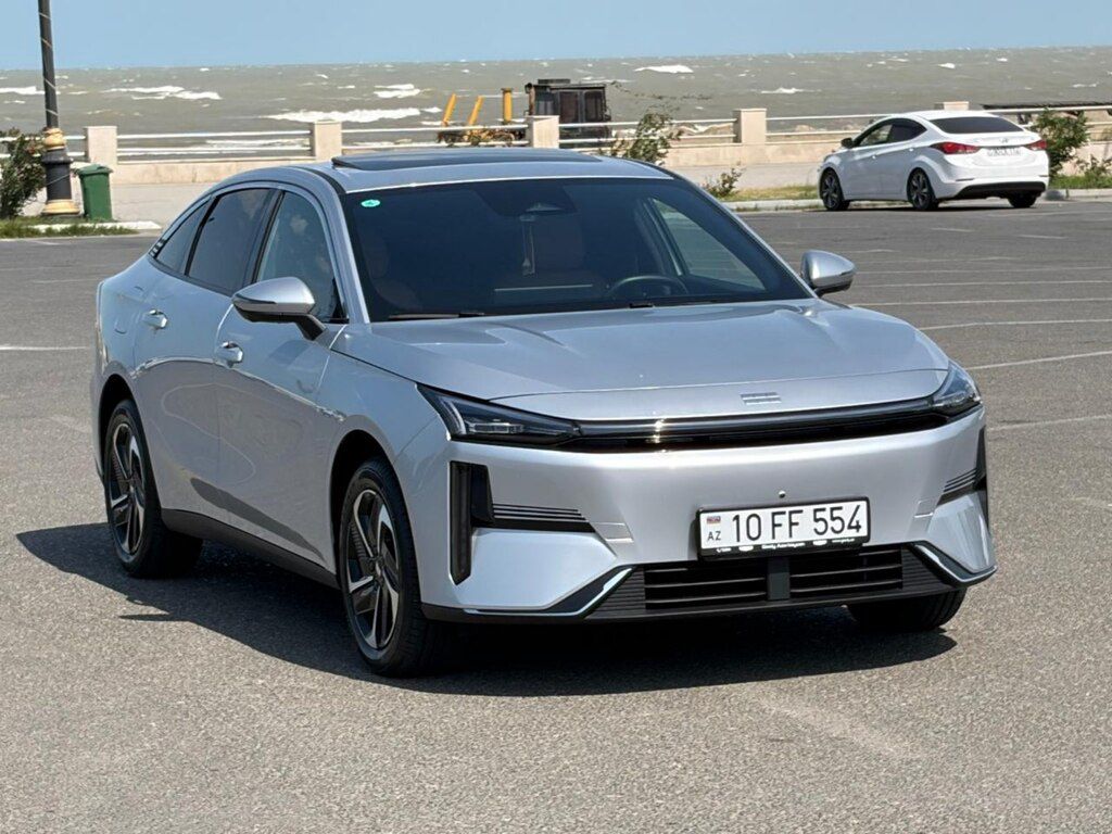 Geely Galaxy L6, 1.5 L, 8.5 kWh, 2025 il, 31 000 km — Avtomobillər, Xırdalan (5)