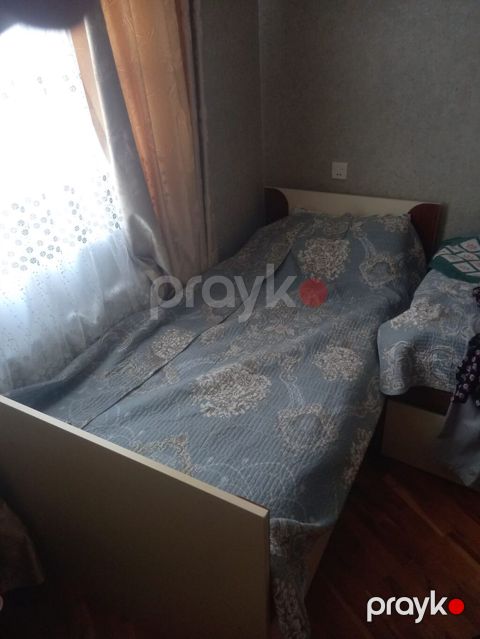 0504024424 Tək nəfərlik çarpayı,matras daxil.Embovooddan