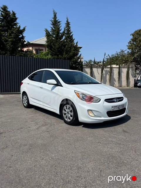 Hyundai Accent, 1.6 L, 2014 il, 220 000 km