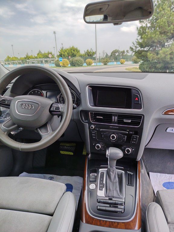 Audi Q5, 2.0 L, 2015 il, 250 000 km — Avtomobillər, Bakı (10)