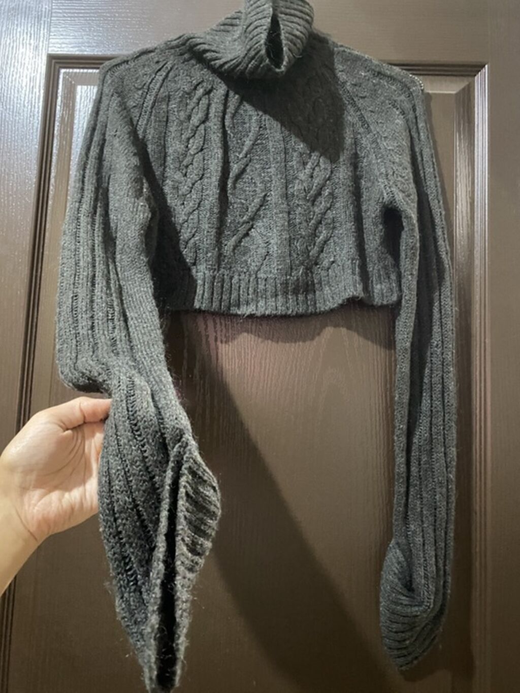 Sviter, Zara, M, rəng - Ağ — Şəxsi əşyalar, Bakı (7)