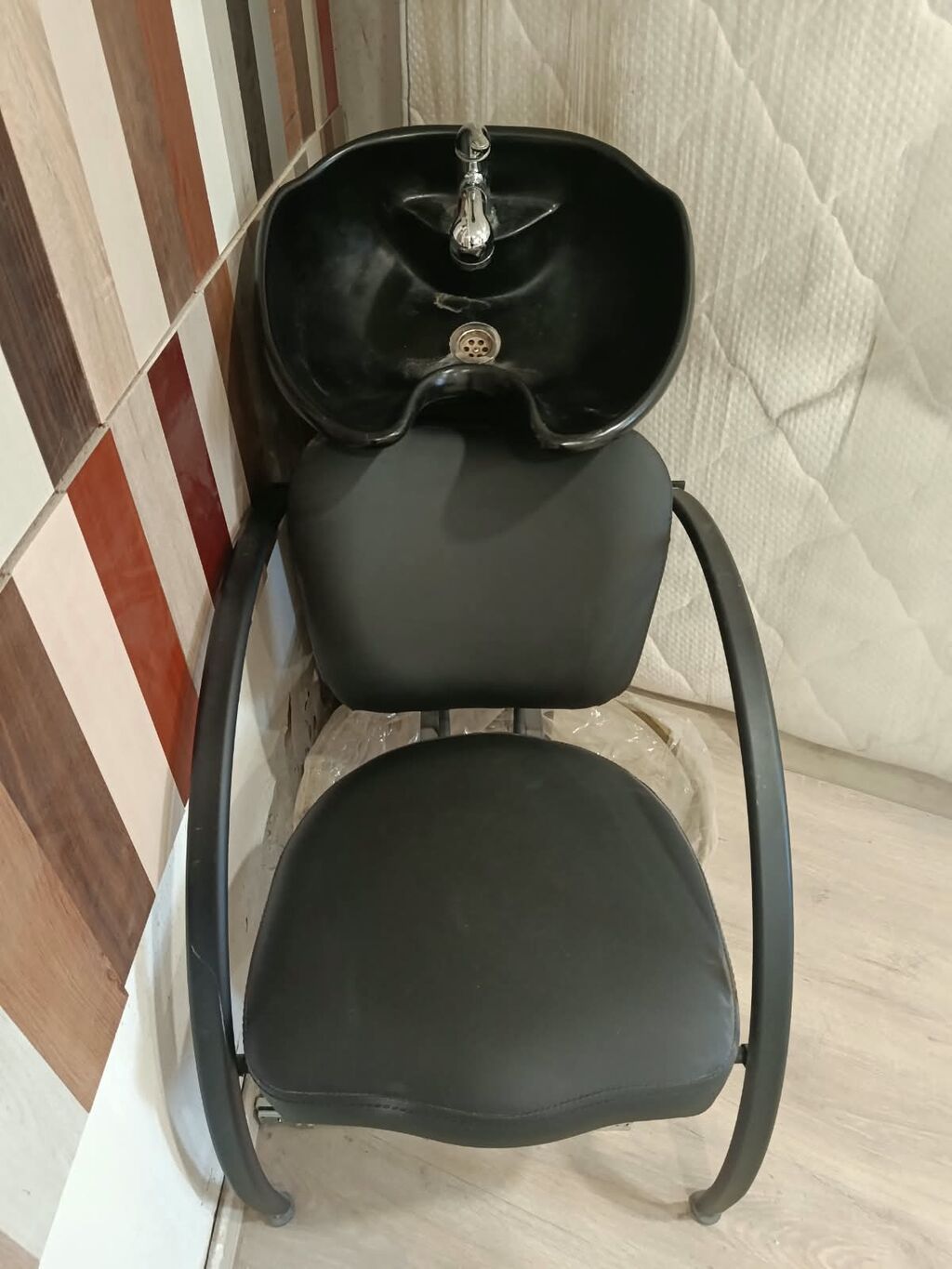 Bərbərxana üçün saç yuma kreslosu və lavabosu - Rəng: qara — Mebel, Bakı (2)