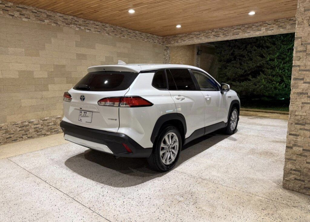 Toyota Corolla Cross, 2.0 L, 1.31 kWh, 2024 il, 38 500 km — Avtomobillər, Bakı (4)