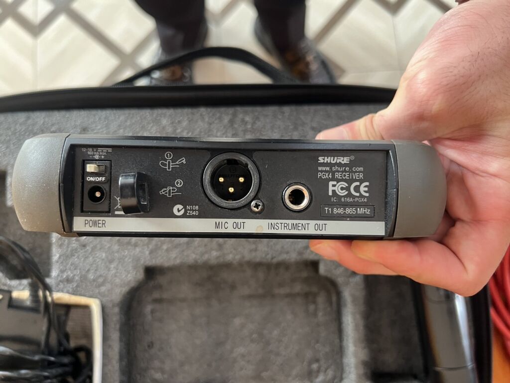 **Shure PGX4 simsiz mikrofon sistemi** Shure markalı simsiz vokal — Elektronika, Neftçala (4)