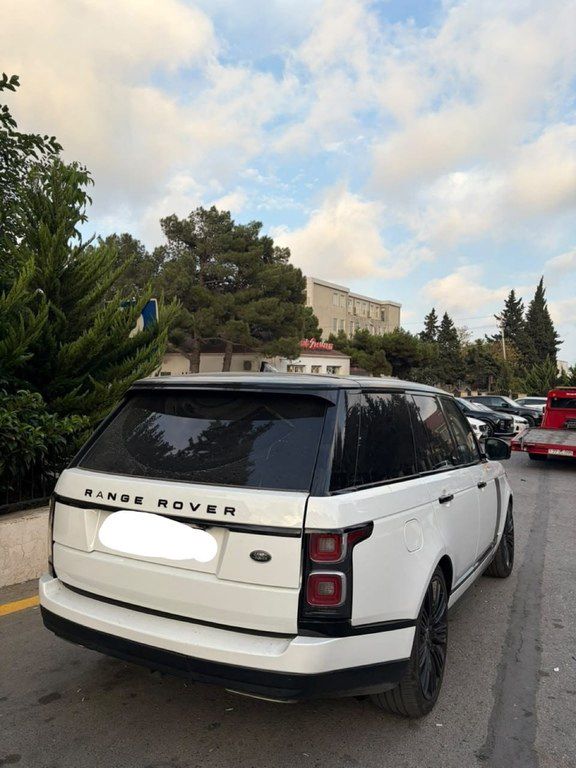 Land Rover Range Rover, 3.0 L, 2018 il, 151 000 km — Avtomobillər, Bakı (3)