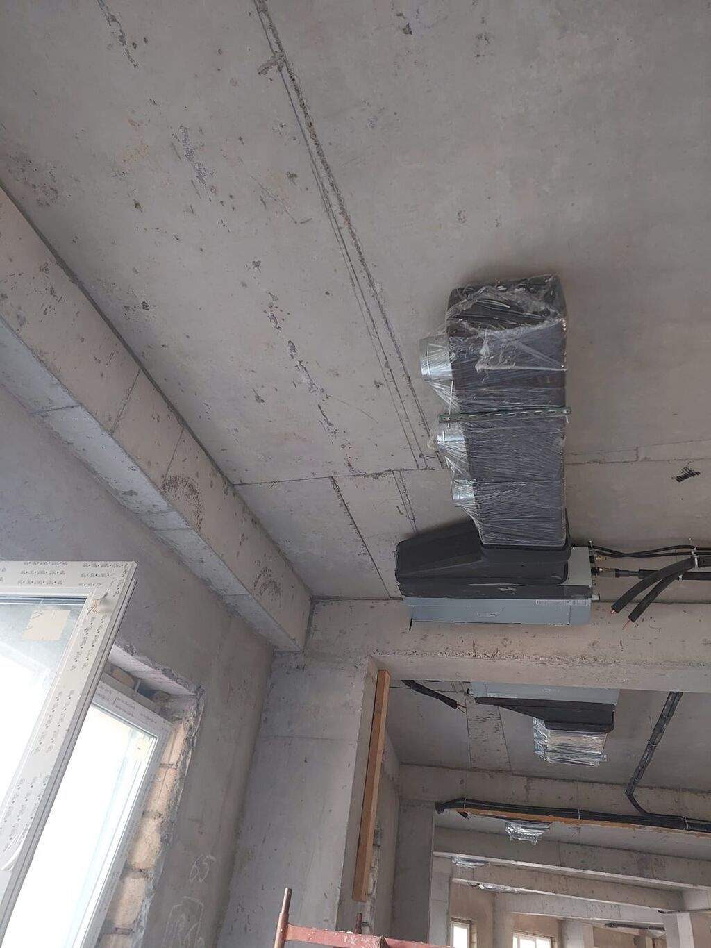 Gizli kanallı kondisioner (ducted AC) – tavanda gizlənən, hava — Elektronika, Bakı (2)