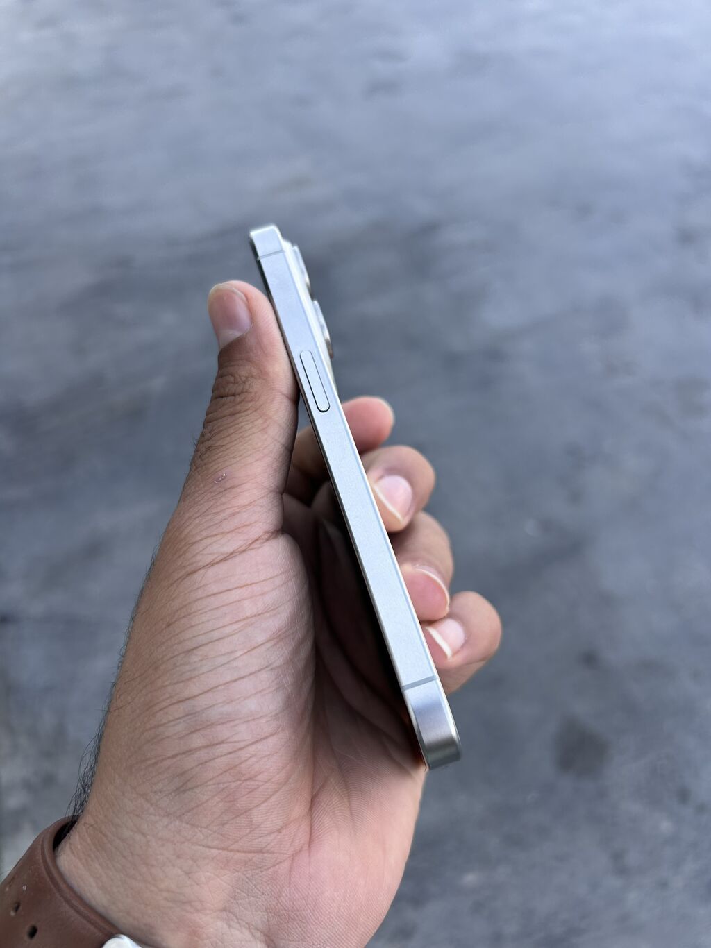 IPhone 15 Pro, 128 GB, White Titanium, Zəmanət, Simsiz şarj, Face ID — Apple iPhone, Güzdək (5)