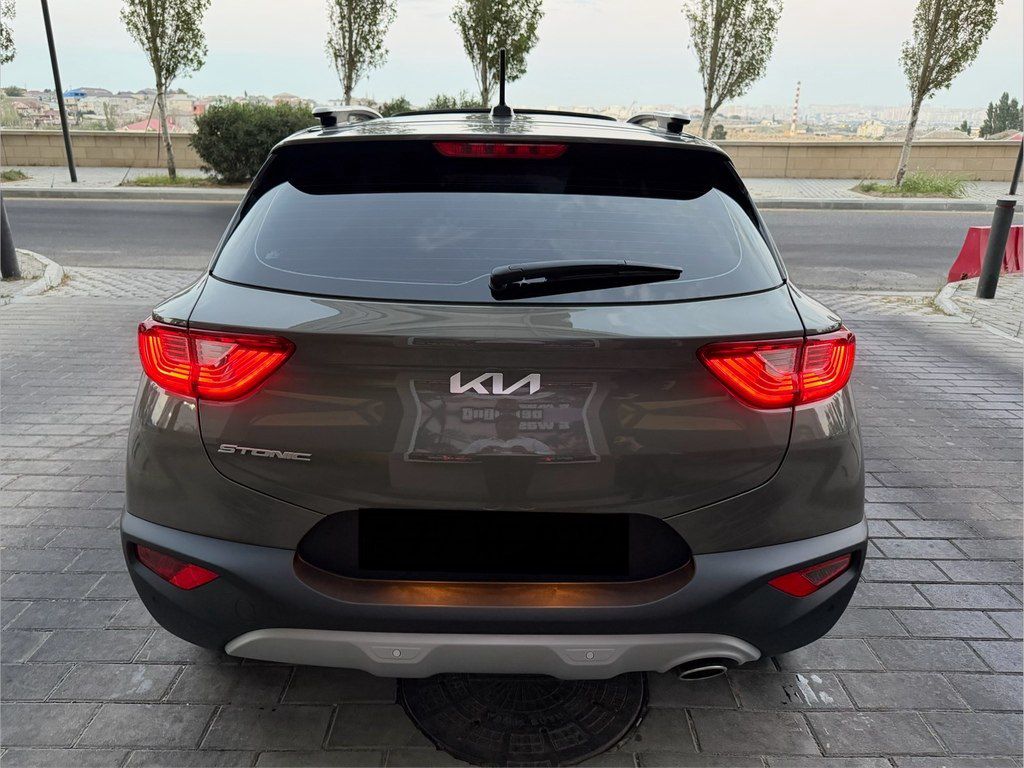 Kia Stonic, 1.4 L, 2022 il, 48 000 km — Avtomobillər, Bakı (9)
