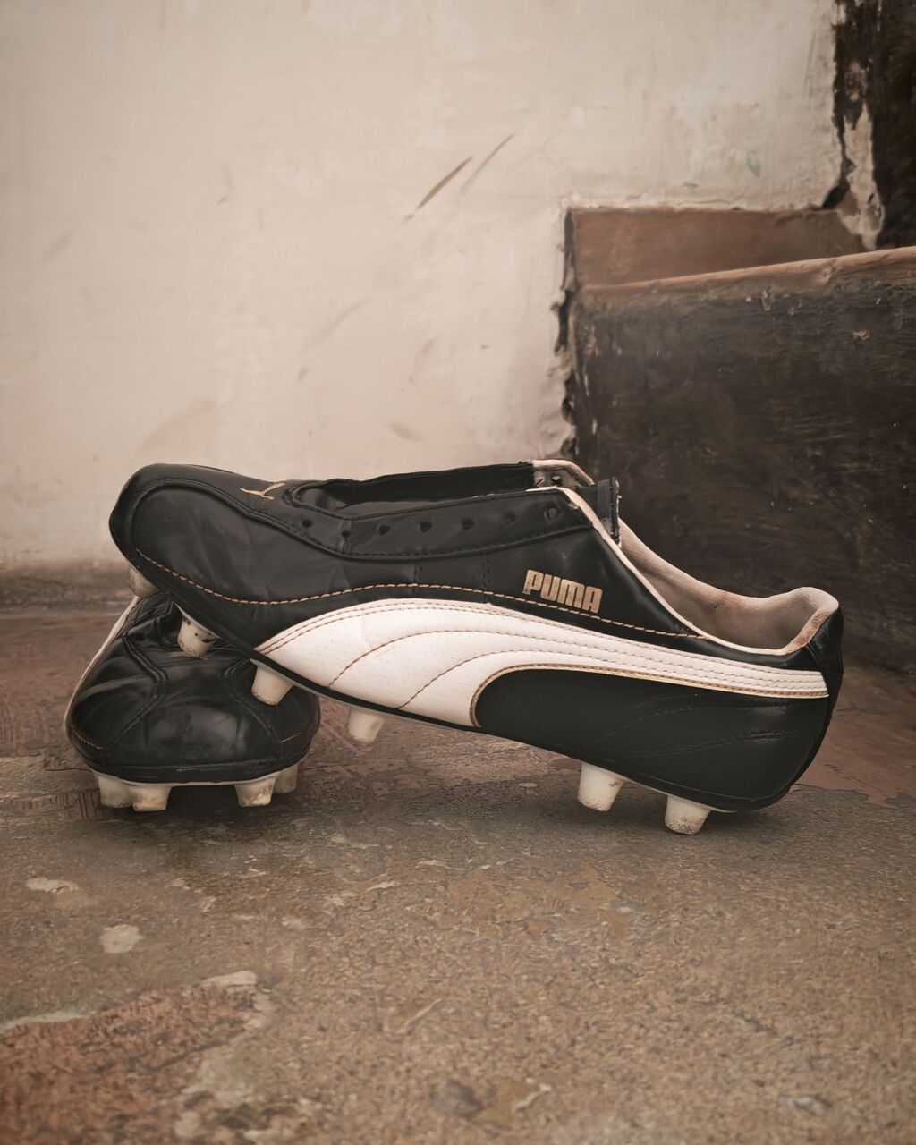 Məhsul: Puma futbol butsaları Salam. Butsii yaxsii vəziyətdədii hec — Şəxsi əşyalar, Bakı