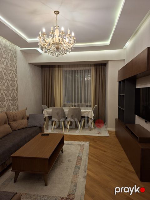 2-otaqlı yeni tikili kirayə verilir, 28 May m., 80 m²
