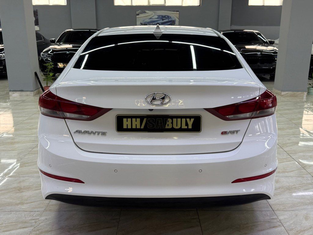 Hyundai Avante, 1.6 L, 2016 il, 210 000 km — Avtomobillər, Bakı (6)