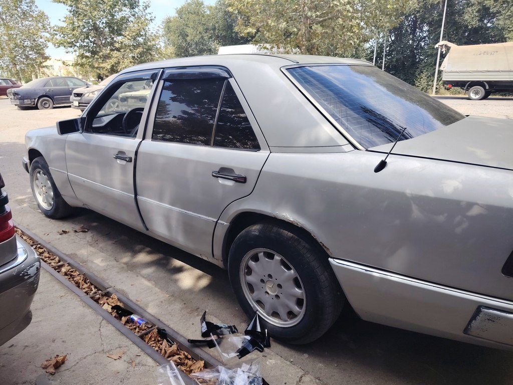 Mercedes E 250, 2.5 L, 1994 il, 250 000 km — Avtomobillər, Cəlilabad (4)