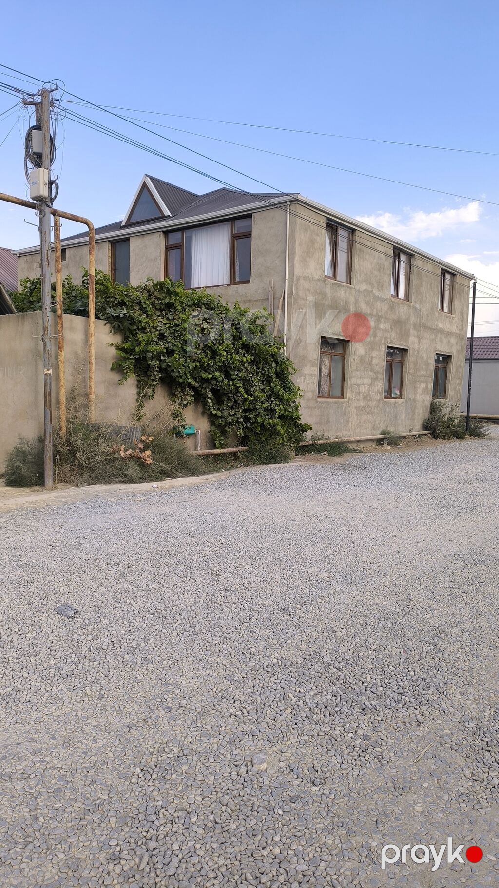 2 mərtəbəli həyət evi - Künc sahədə yerləşən, hündür hasarlı həyət və — Daşınmaz əmlak, Digah (2)
