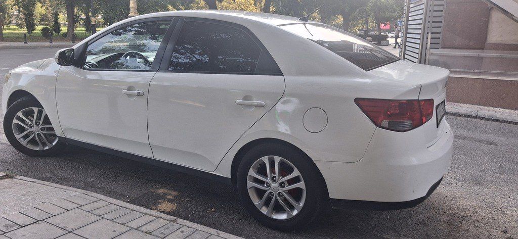 Kia Cerato, 1.6 L, 2011 il, 490 000 km — Avtomobillər, Bakı (11)