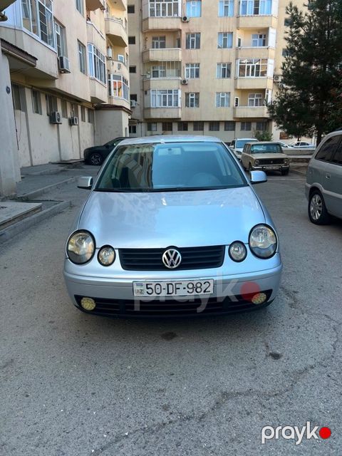 Volkswagen Polo, 1.4 L, 2004 il, 220 000 km