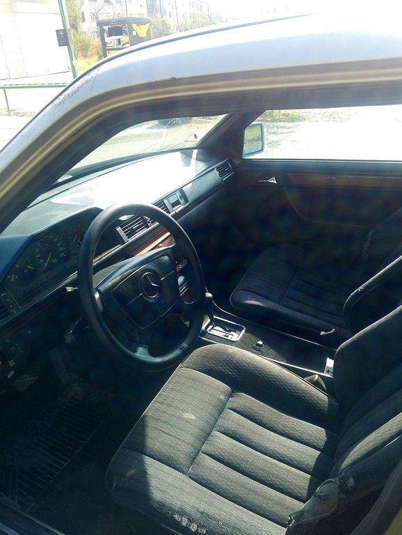 Mercedes E 200, 2.0 L, 1993 il, 360 000 km — Avtomobillər, Şirvan (6)