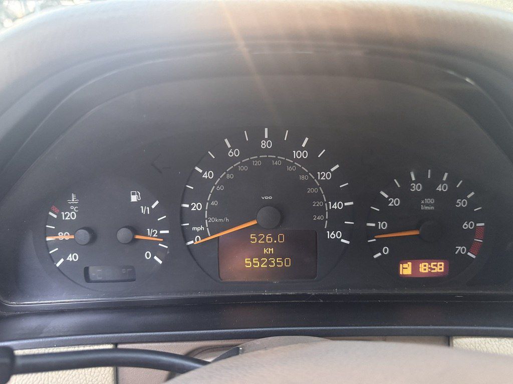 Mercedes E 200, 2.0 L, 2000 il, 552 350 km — Avtomobillər, Bakı (12)