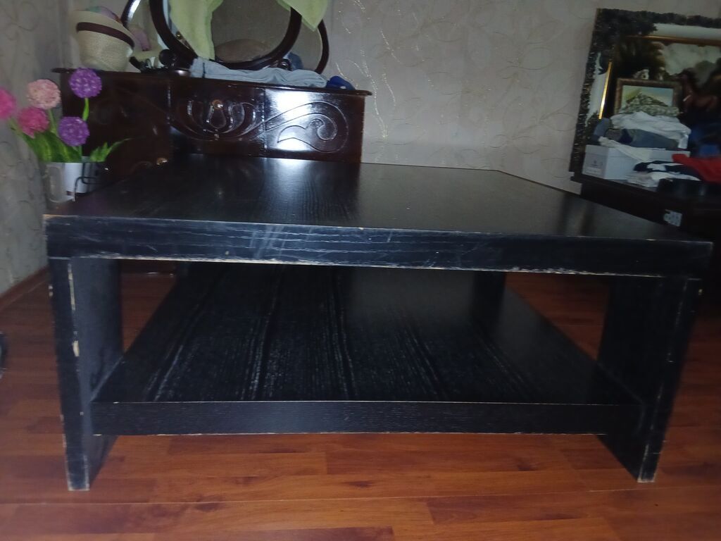 Kvadrat masa, Açılmayan, Təkərsiz, Teksturalı laminat, Zəmanətsiz — Mebel, Bakı (3)