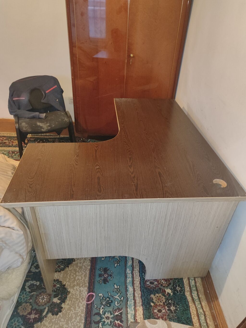 Künc masa, Polkasız, Siyirməsiz, DSP — Mebel, Bakı (2)