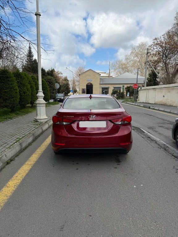 Hyundai Elantra, 1.8 L, 2015 il, 320 420 km — Avtomobillər, Mingəçevir (3)