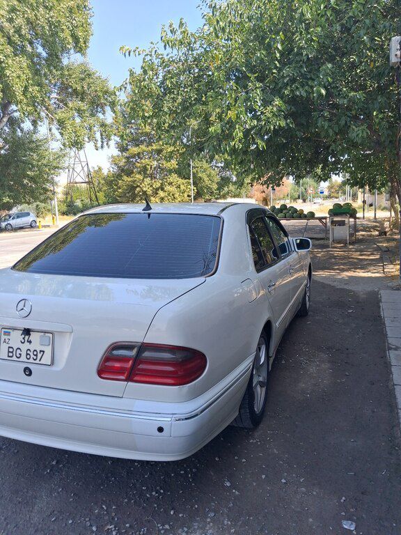Mercedes E 200, 2.0 L, 1998 il, 300 000 km — Avtomobillər, Yevlax (8)