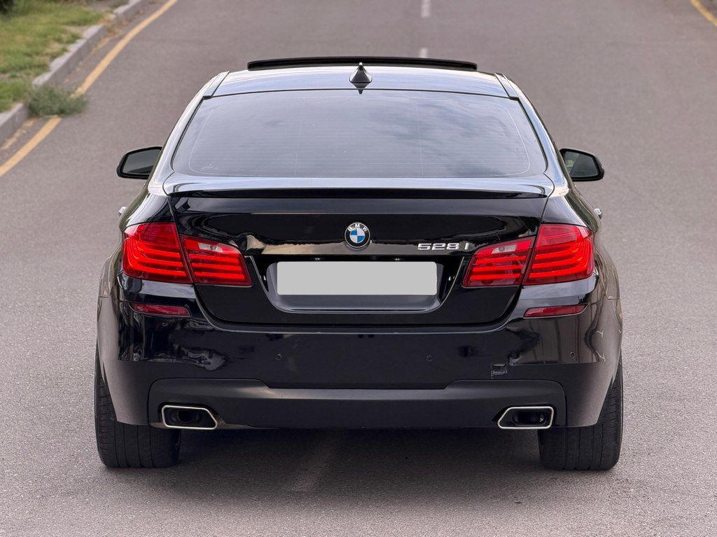 BMW 528, 2.0 L, 2016 il, 136 000 km — Avtomobillər, Gəncə (10)