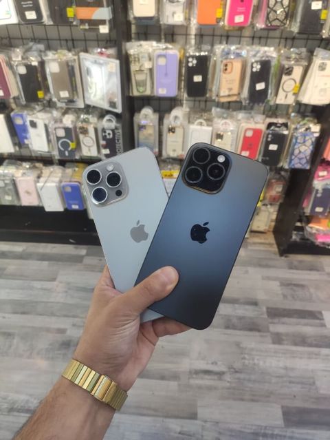 IPhone 16 Pro Max, Gümüşü, Simsiz şarj — Bakı