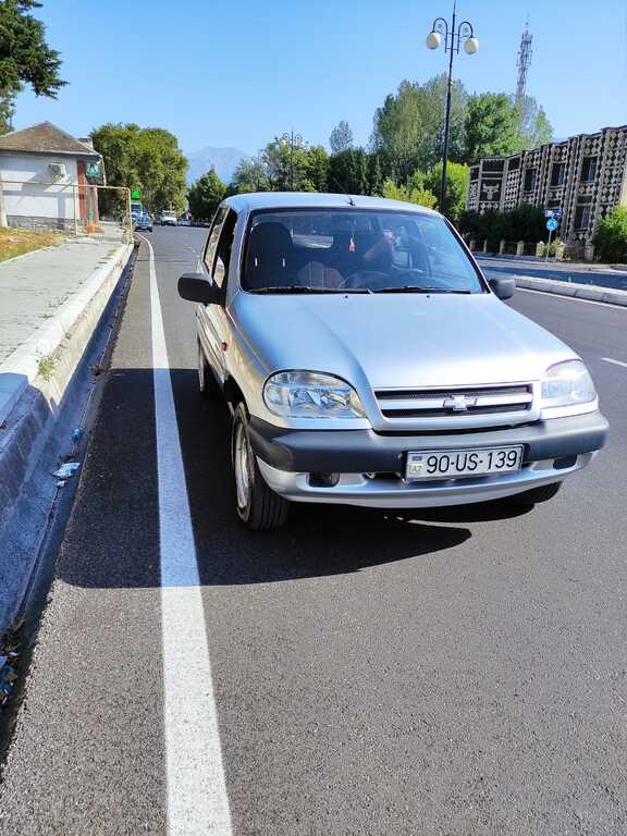 Chevrolet Niva, 1.7 L, 2006 il, 144 000 km — Avtomobillər, Şəki (8)