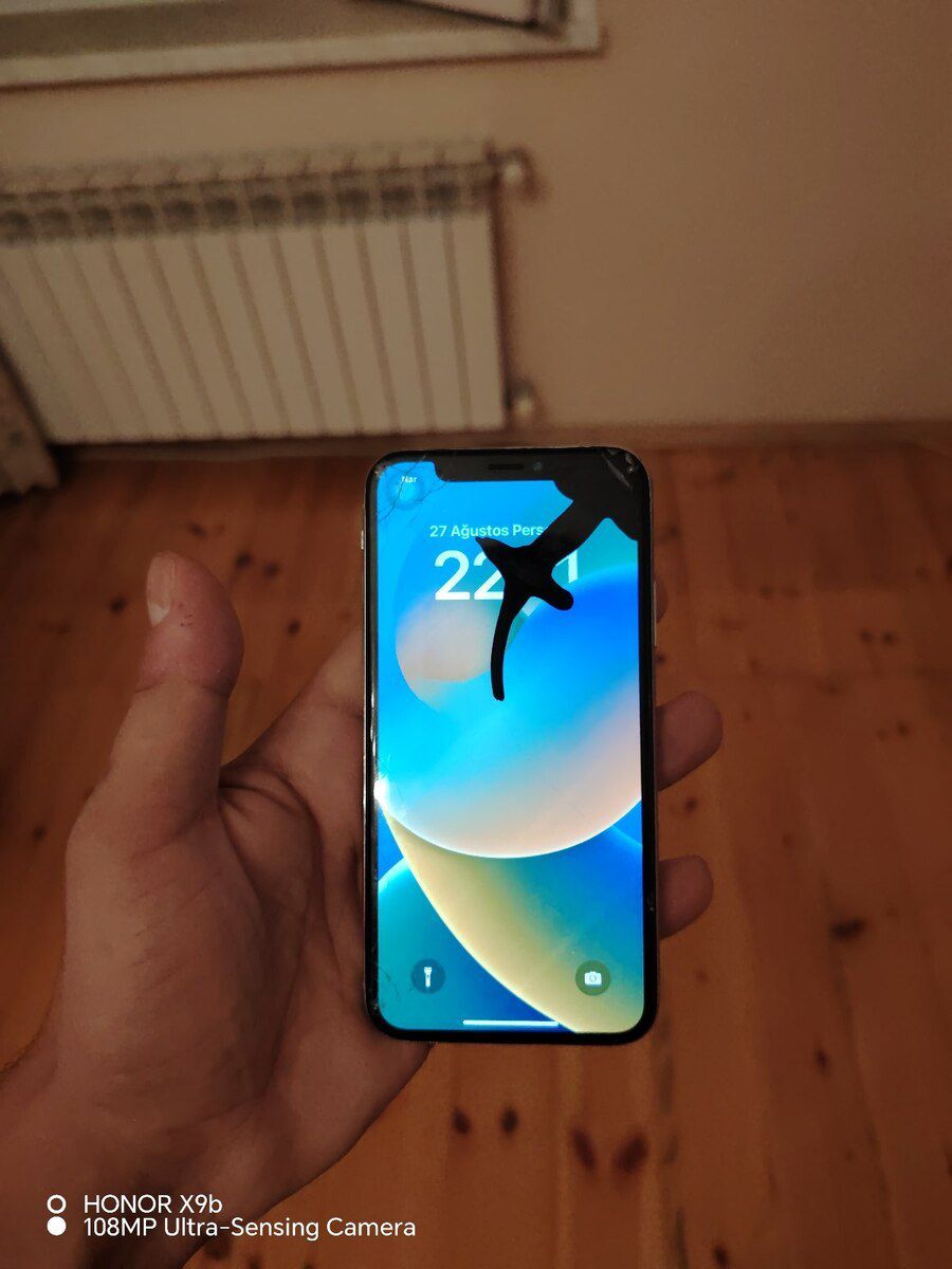 Apple iPhone X Silver 64GB/3GB — Smartfonlar, Bakı (2)