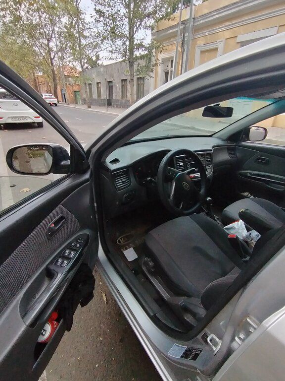 Kia Rio, 1.4 L, 2010 il, 272 136 km — Avtomobillər, Gəncə (5)