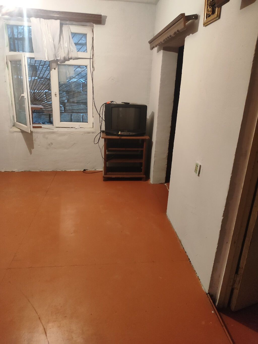 Koroğlu Böyükşor qəsəbəsində yerləşən köhnə həyət evi – 4 otaq — Daşınmaz əmlak, Bakı (4)