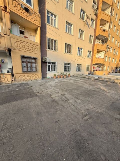 4-otaqlı mənzil, Sumqayıt ş., 90 m² — Sumqayıt