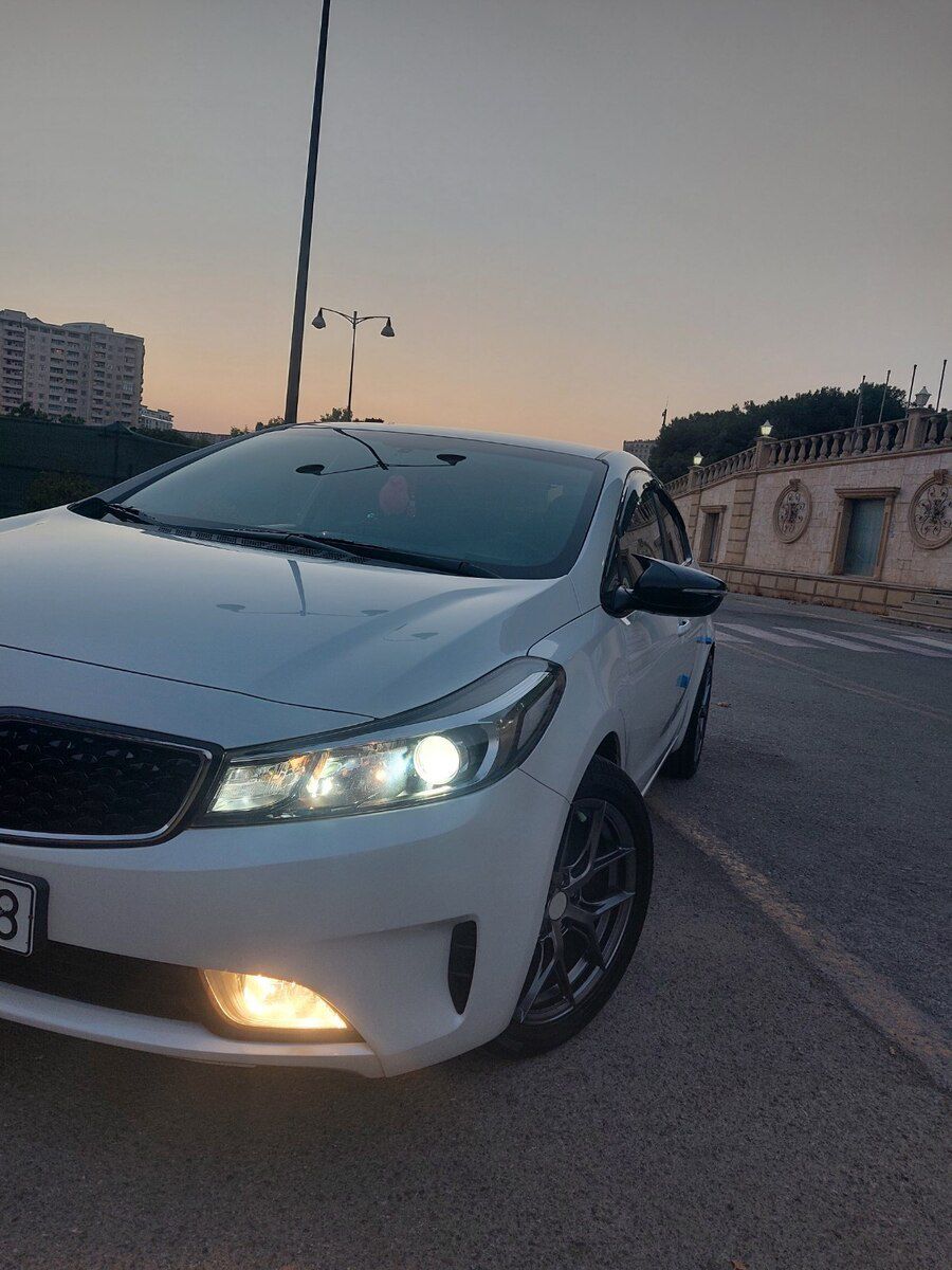 KIA K3, 2017 il — Avtomobillər, Bakı (9)