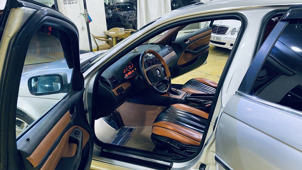 BMW 325, 2.5 L, 1999 il, 246 432 km — Avtomobillər, Sumqayıt (12)
