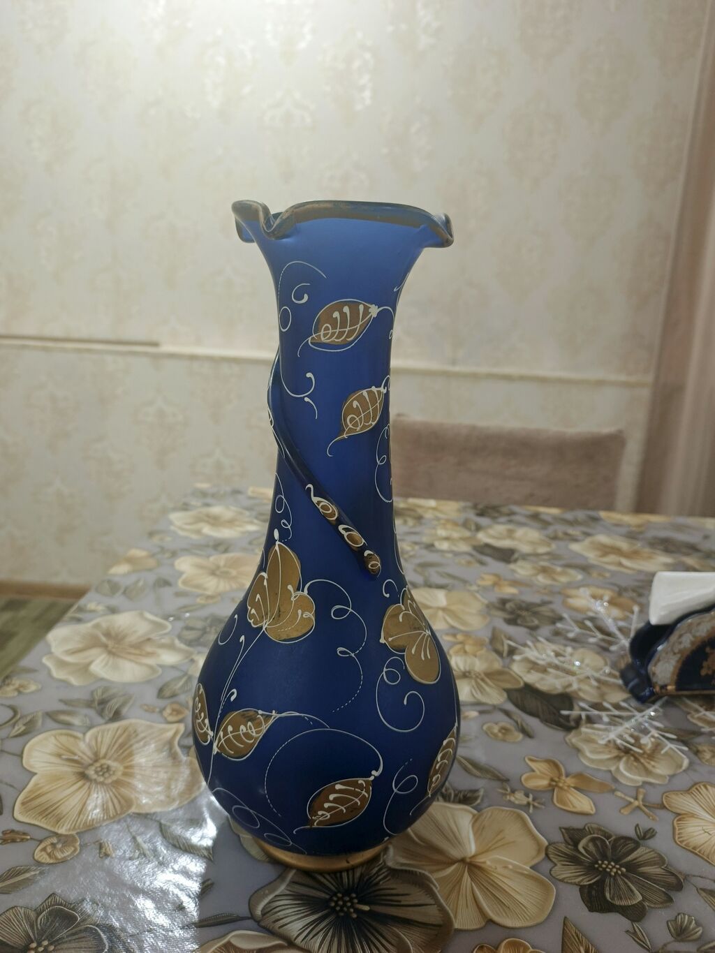 Bir vaza — Mallar, Bakı