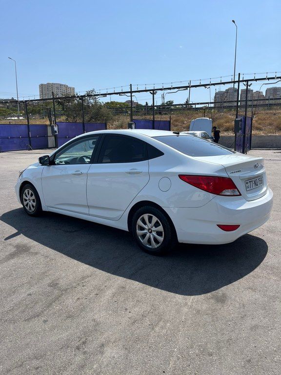 Hyundai Accent, 1.6 L, 2014 il, 220 000 km — Avtomobillər, Bakı (7)