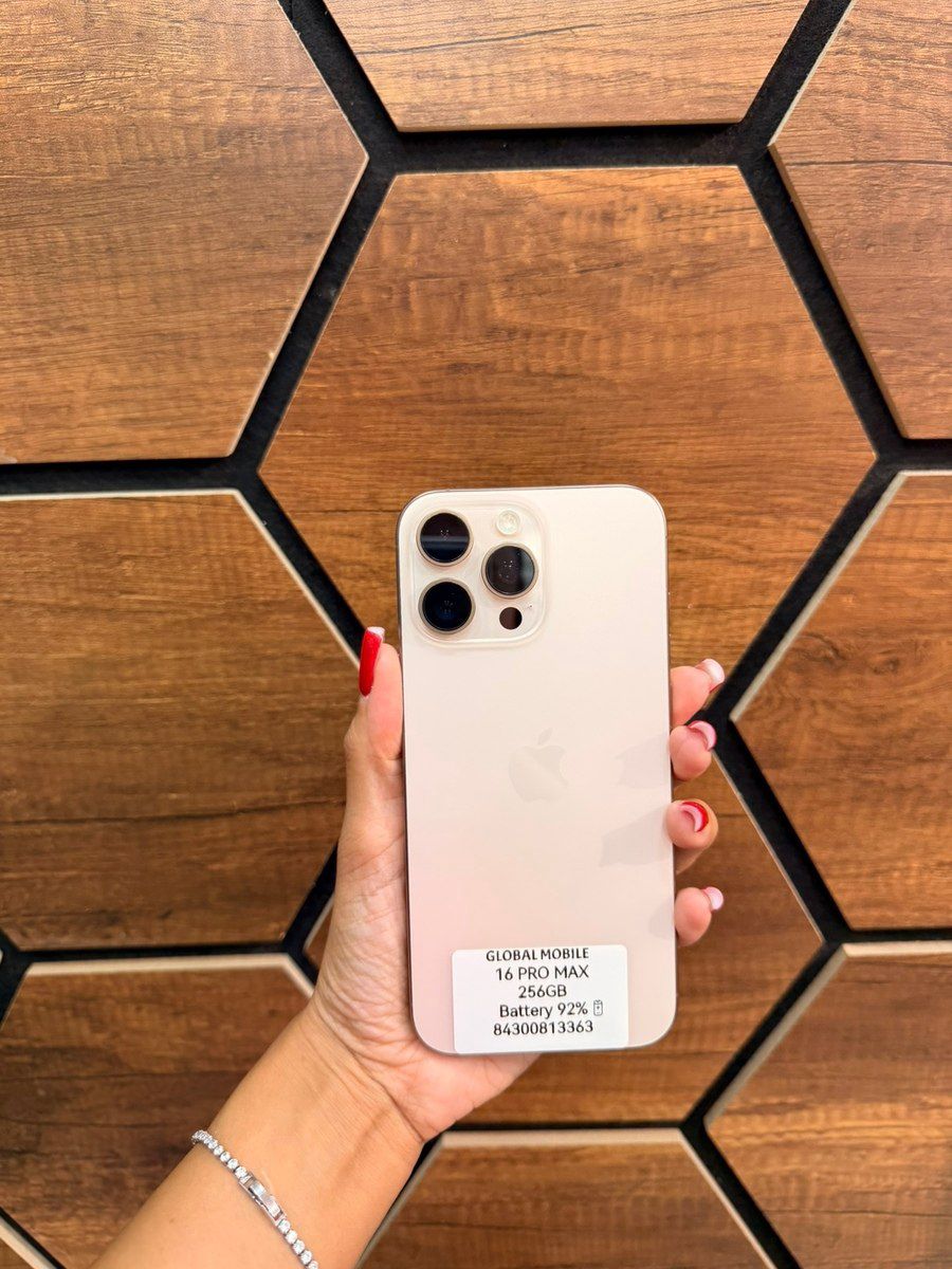 Apple iPhone 16 Pro Max Desert Titanium 256GB/8GB — Smartfonlar, Bakı (2)