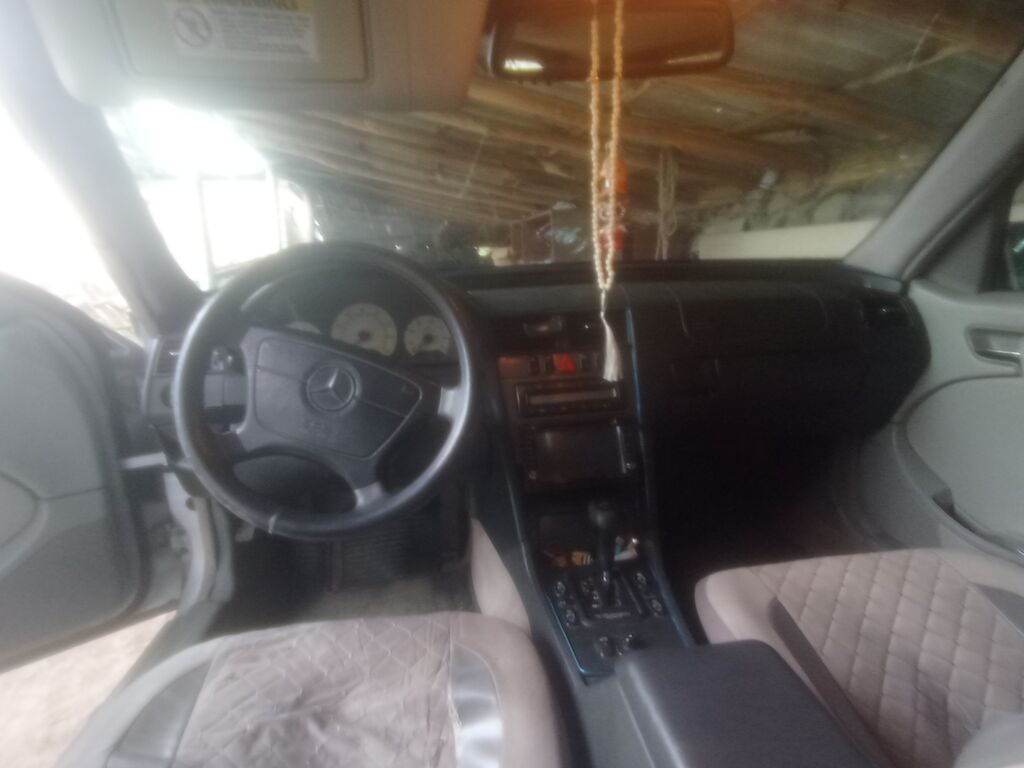 Mercedes-Benz C-Class sedan (W280) – gümüşü rəng. Xüsusiyyətlər — Avto, Balakən (8)