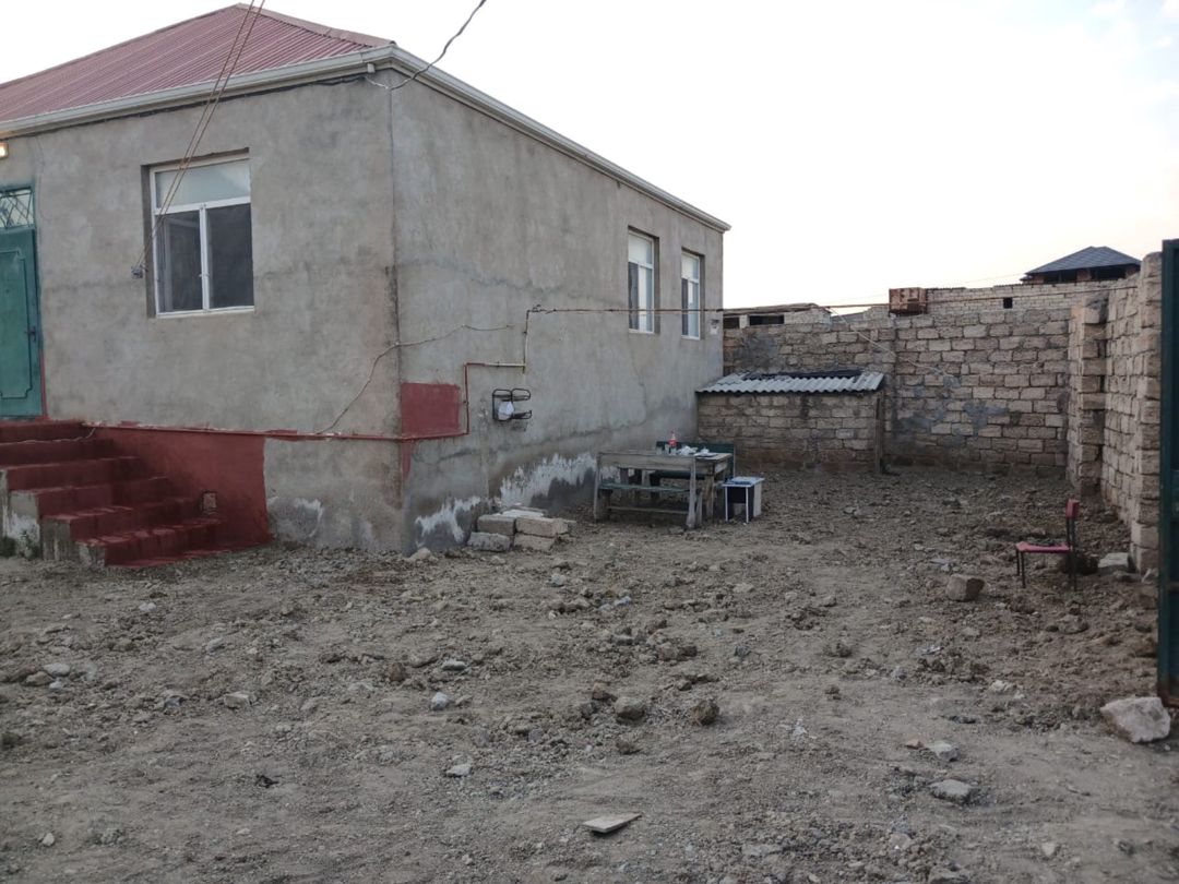 Həyət evi, Bahar qəs — Ev, villa, Bakı (12)