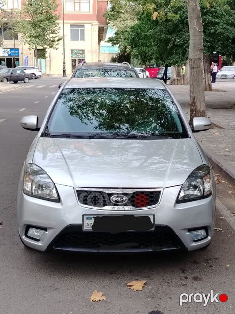 Kia Rio, 1.4 L, 2010 il, 272 136 km