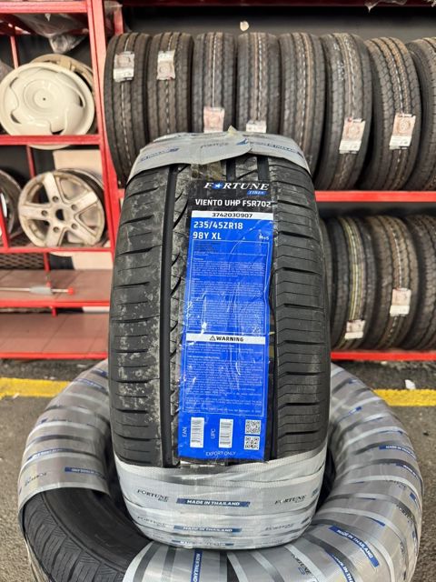 Fortune şinləri 235/45 R18 — Bakı