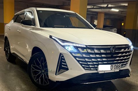 Changan Uni-Z, 1.5 L, 18.4 kWh, 2025 il, 17 800 km — Bakı