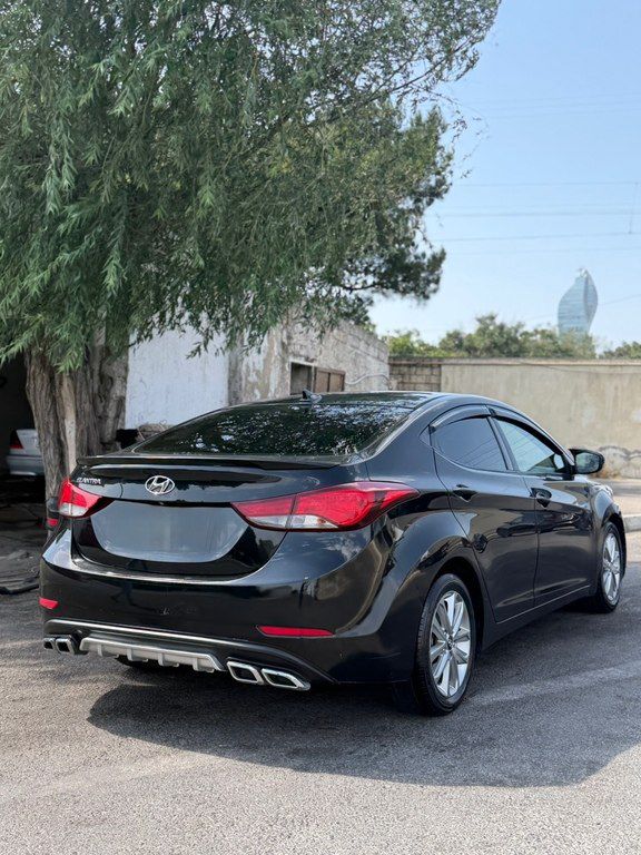 Hyundai Elantra, 1.8 L, 2015 il, 273 588 km — Avtomobillər, Bakı (6)
