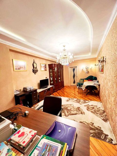 3-otaqlı yeni tikili, M.Hadi küç., 100 m² — Bakı