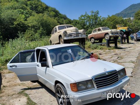 Mercedes 190, 2.5 L, 1990 il, 800 000 km