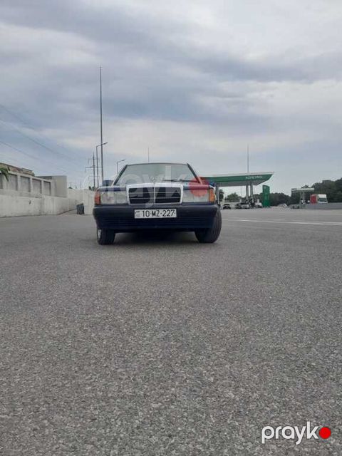 Mercedes 190, 1.8 L, 1990 il, 475 340 km
